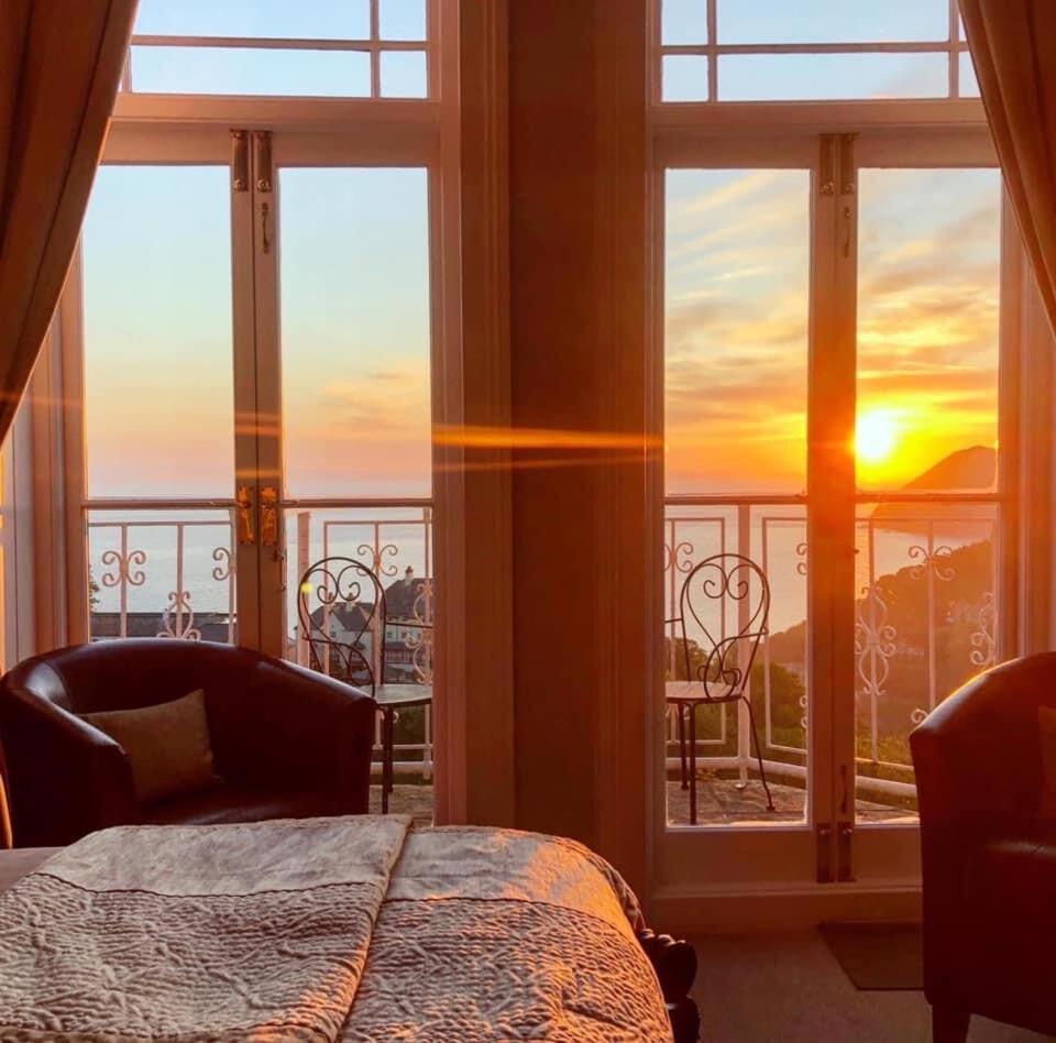 Highcliffe House Bed and Breakfast Lynton Esterno foto